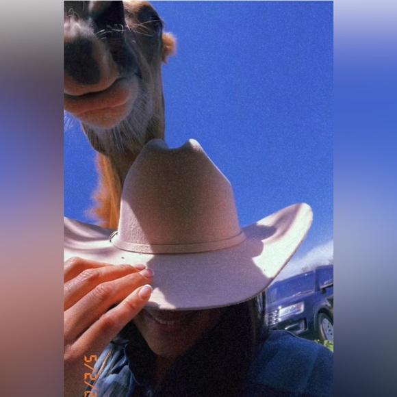 Live Show 🧲 - Picture 1 of 1